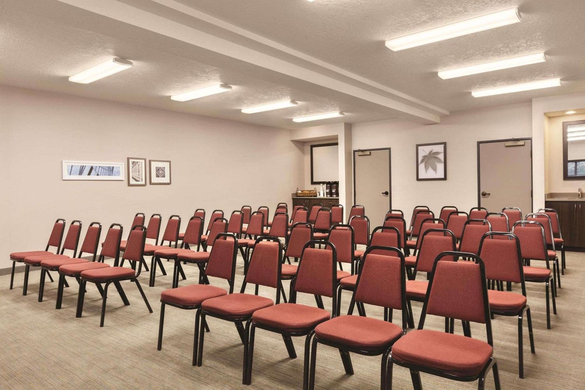 Country Inn & Suites By Radisson, Prineville, Or Exterior foto