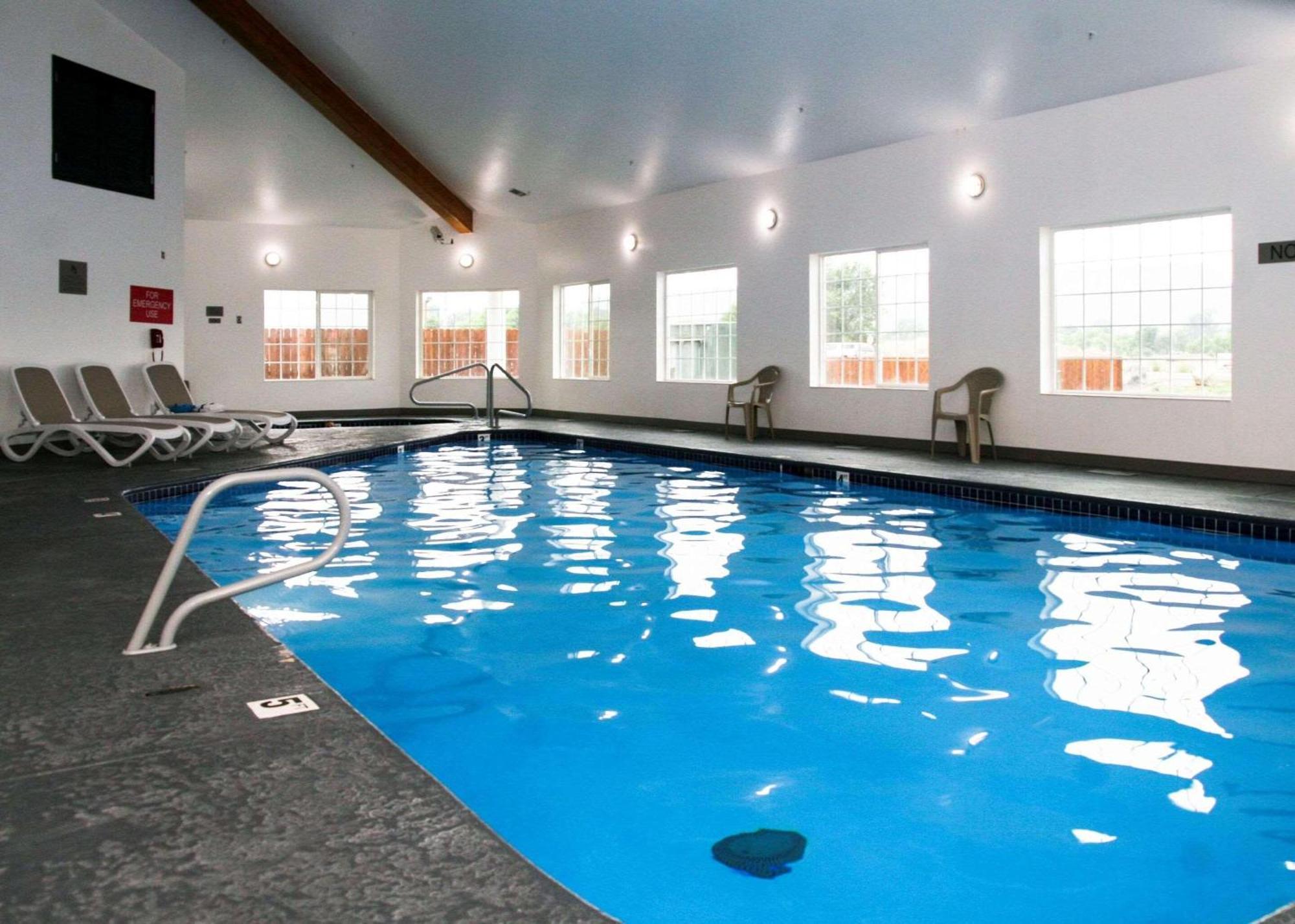 Country Inn & Suites By Radisson, Prineville, Or Exterior foto